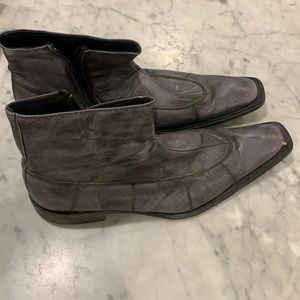 Made in Spain dark gray leather men’s ankle boots